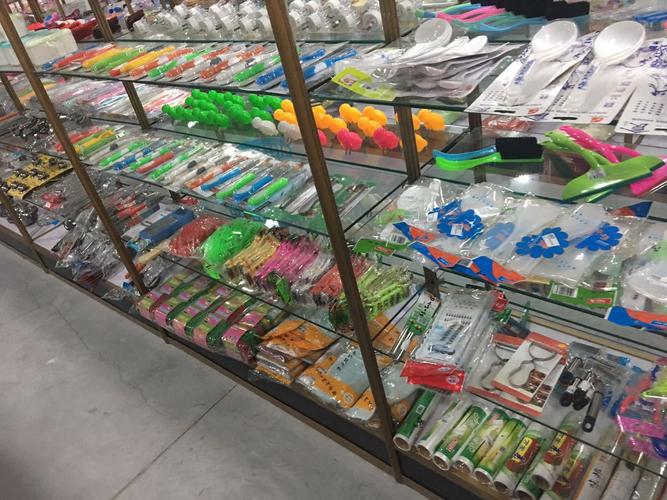 揭秘一元店商業(yè)模式 義烏小商品批發(fā)如何打造1元日用百貨帝國